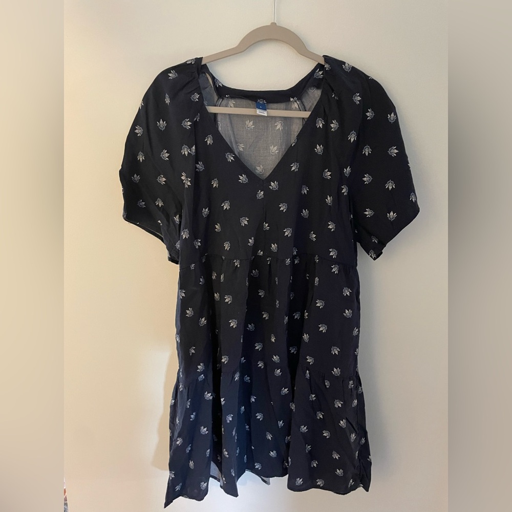 Navy Blue Floral Tshirt Dress (Old Navy, L)